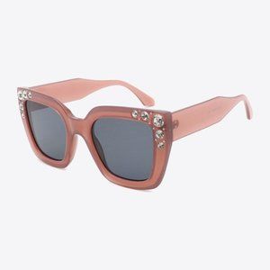 Inlaid Rhinestone Polycarbonate Sunglasses in Wine